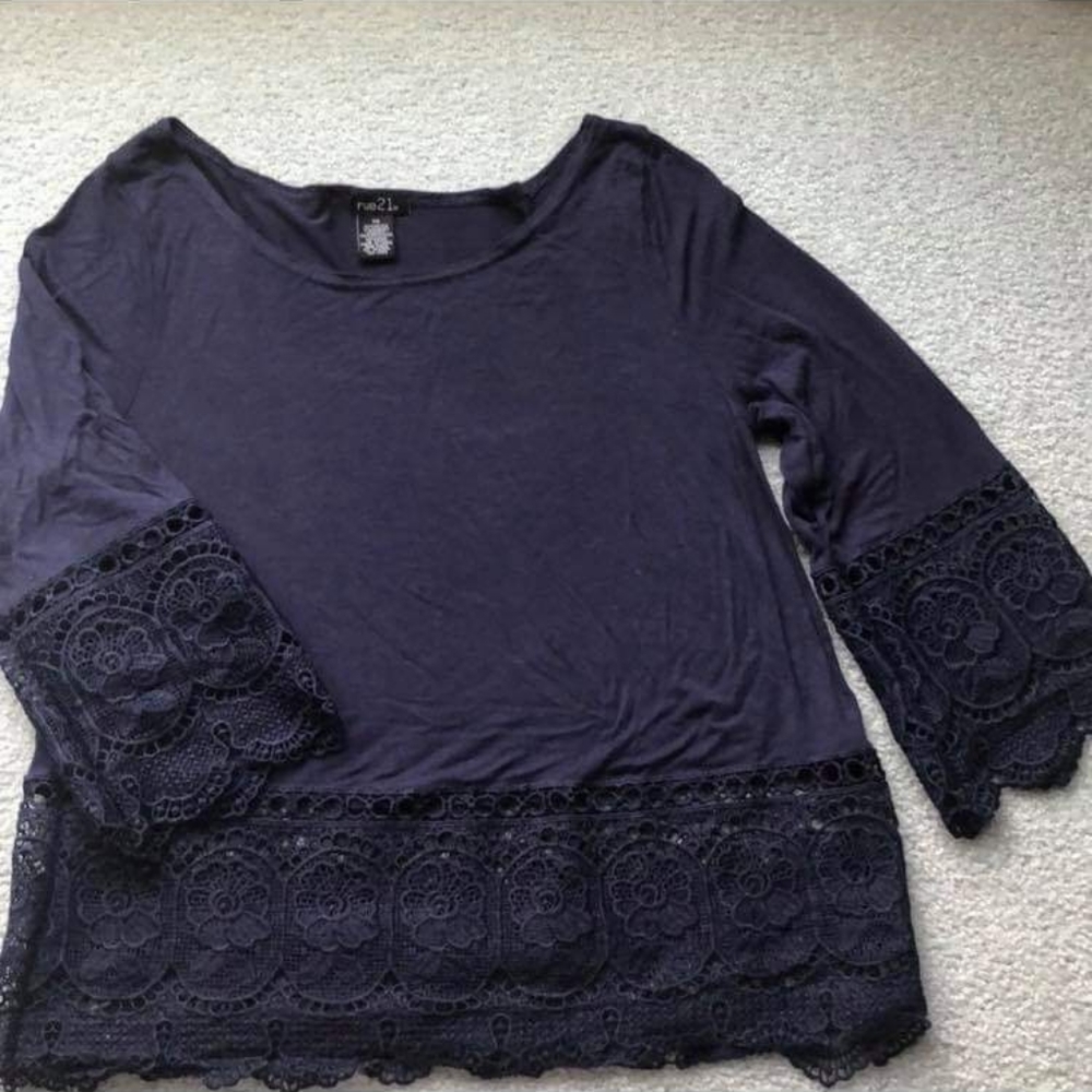 Rue 21 navy blue top with lace borders